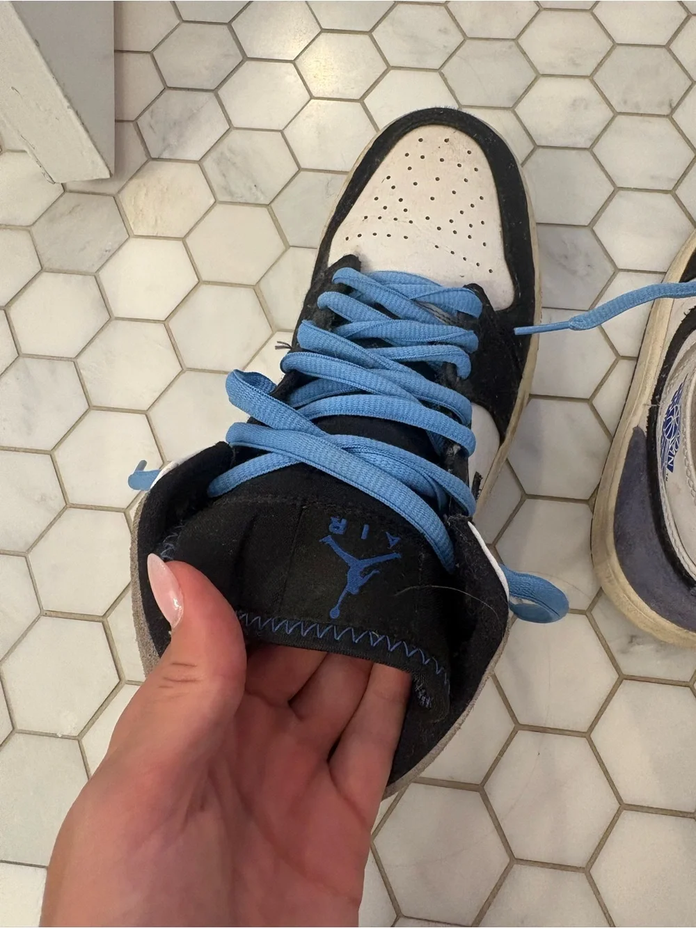 Jordan black blue